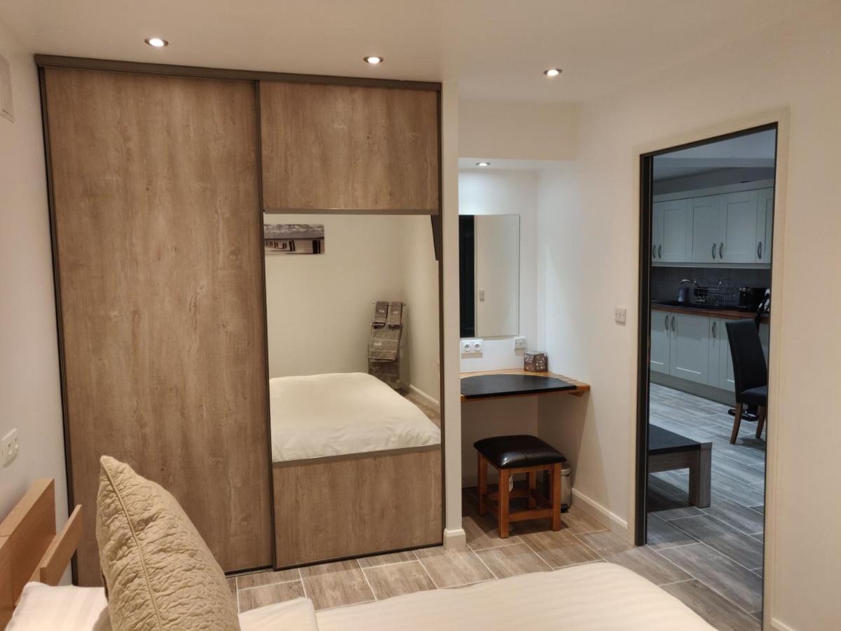 Dobbies Adults Only Boutique Apartment Saint-Marcel-sur-Aude Esterno foto